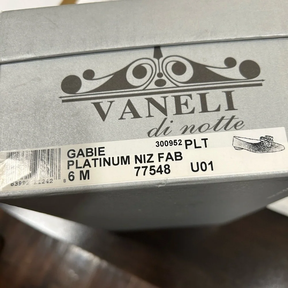 Vanelli Gabie flats